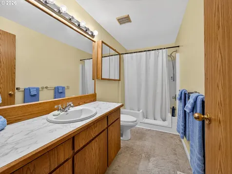 3025 NE 29th Street Gresham OR 97030
