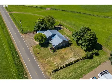 1770 Mccormick Loop Road Tillamook OR 97141