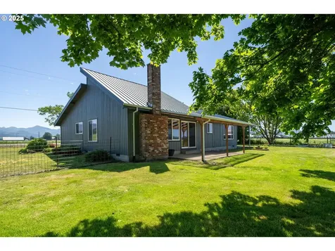 1770 Mccormick Loop Road Tillamook OR 97141