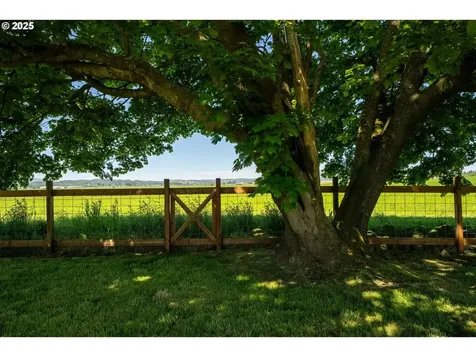 1770 Mccormick Loop Road Tillamook OR 97141