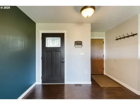 1770 Mccormick Loop Road Tillamook OR 97141
