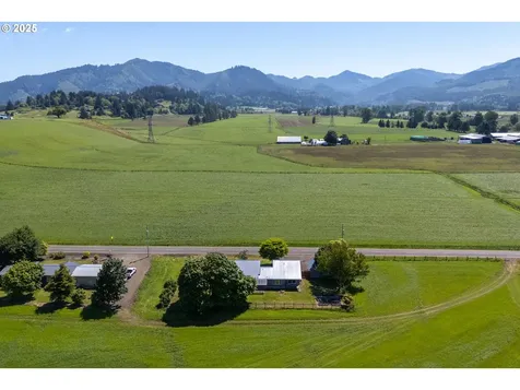 1770 Mccormick Loop Road Tillamook OR 97141