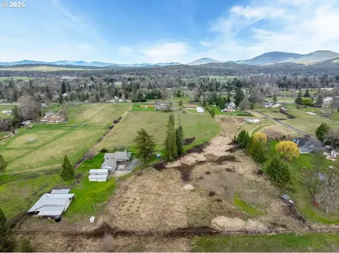3655 Leonard Road Grants Pass OR 97527