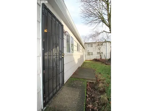 1630 1632 NE 81st Avenue Portland OR 97213