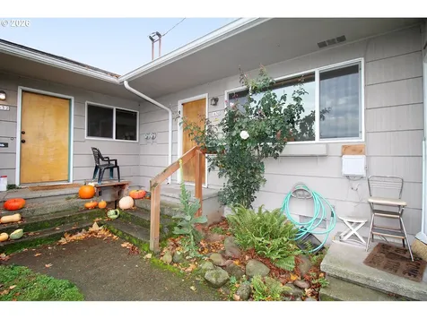 1630 1632 NE 81st Avenue Portland OR 97213