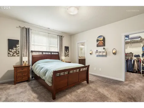 120 NE 19th Avenue Canby OR 97013