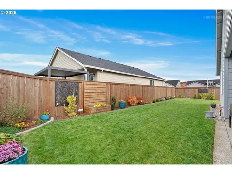 120 NE 19th Avenue Canby OR 97013