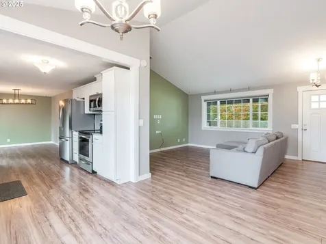 11215 NE 85th Circle Vancouver WA 98662