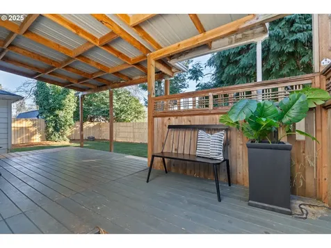 1424 D Street Washougal WA 98671