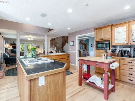 2145 NW Chrystal Drive Mcminnville OR 97128