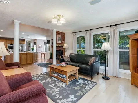 2145 NW Chrystal Drive Mcminnville OR 97128