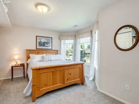 2145 NW Chrystal Drive Mcminnville OR 97128