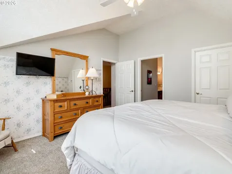 2145 NW Chrystal Drive Mcminnville OR 97128