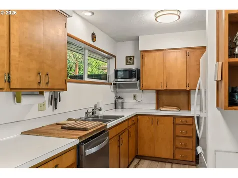 2795 Central Boulevard Eugene OR 97403