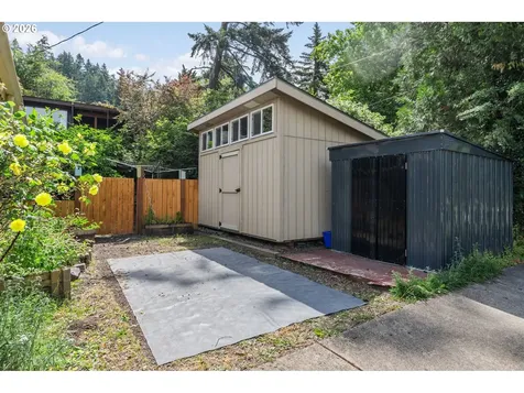 2795 Central Boulevard Eugene OR 97403