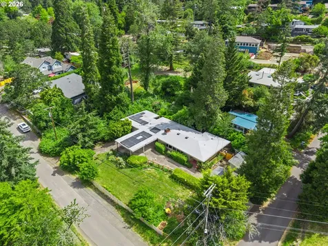 2795 Central Boulevard Eugene OR 97403