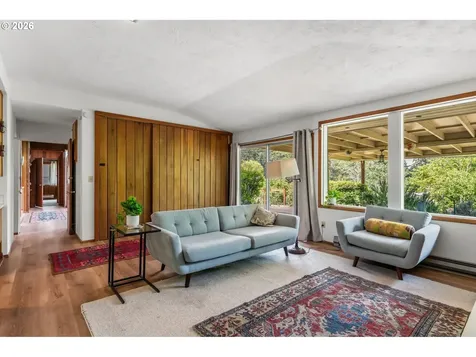 2795 Central Boulevard Eugene OR 97403