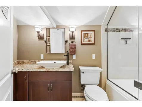 16700 SW Parrett Mountain Road Sherwood OR 97140