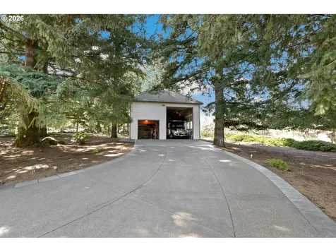 16700 SW Parrett Mountain Road Sherwood OR 97140