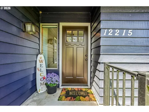 12215 SW Cresmoor Drive Beaverton OR 97008