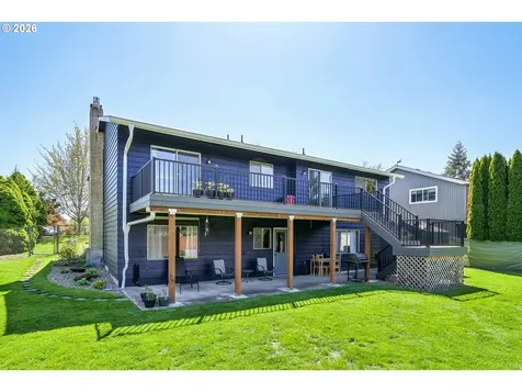 12215 SW Cresmoor Drive Beaverton OR 97008