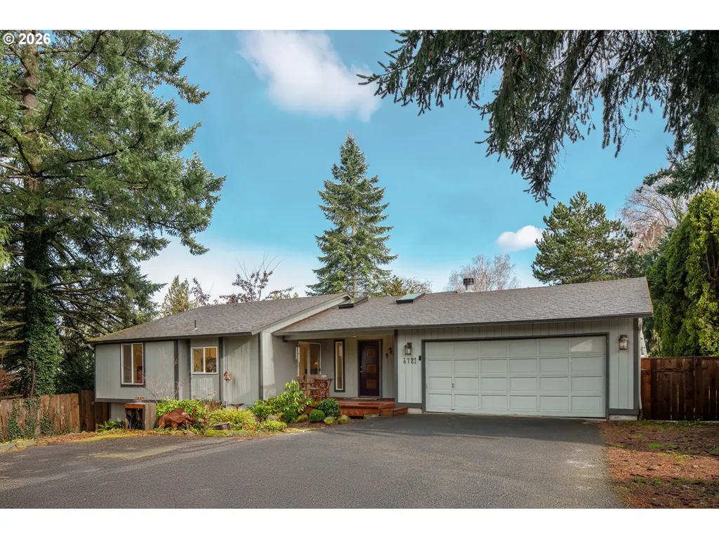 4721 SW 45th Avenue Portland OR 97221