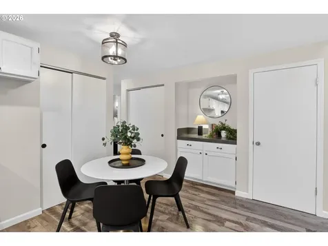 4721 SW 45th Avenue Portland OR 97221