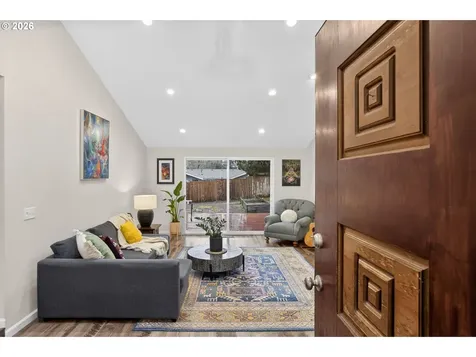 4721 SW 45th Avenue Portland OR 97221