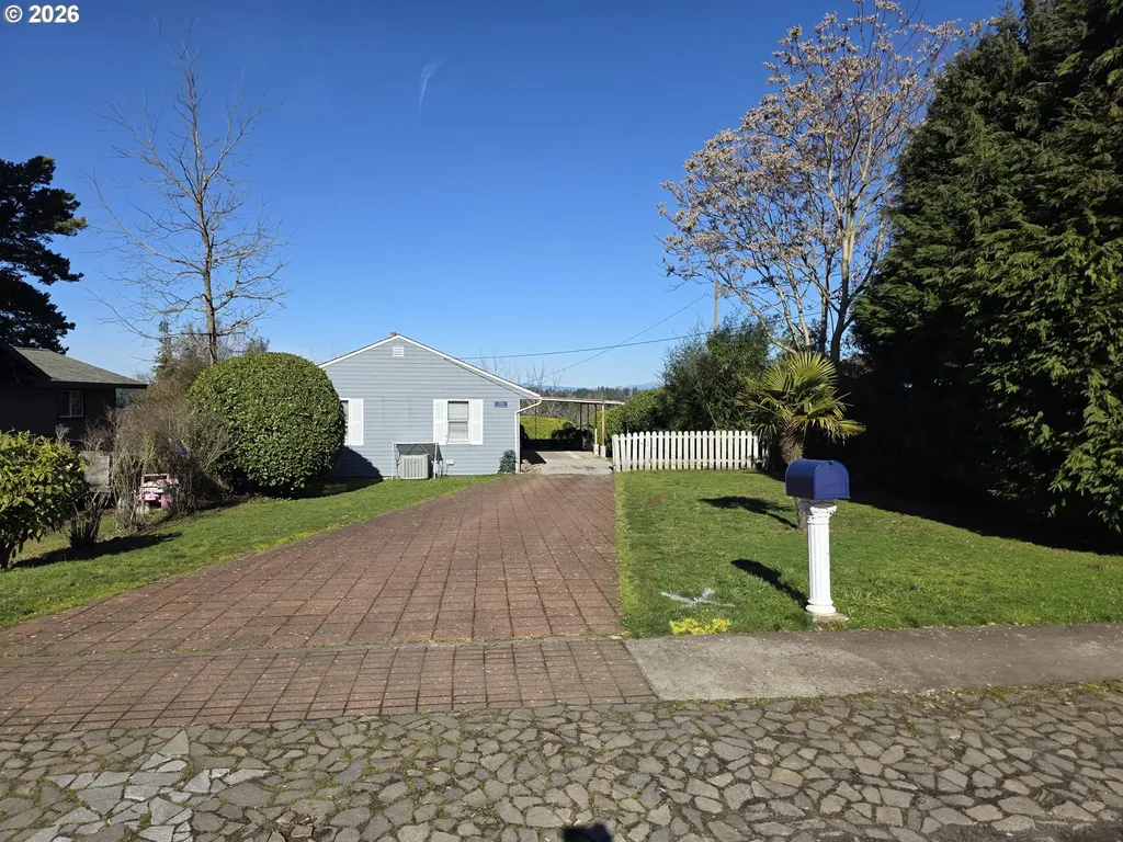 3704 E 14th Street Vancouver WA 98661