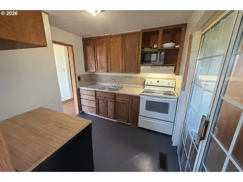 3704 E 14th Street Vancouver WA 98661