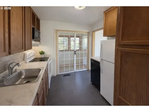 3704 E 14th Street Vancouver WA 98661