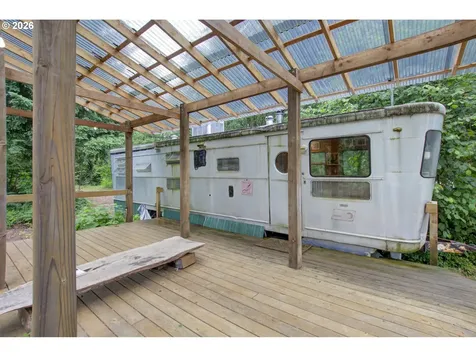 1241 N Fork Road Washougal WA 98671