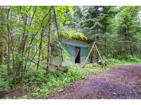 1241 N Fork Road Washougal WA 98671