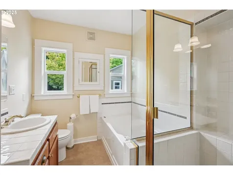 1948 SE 52nd Avenue Portland OR 97215