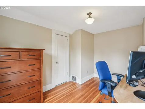 1948 SE 52nd Avenue Portland OR 97215