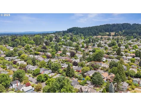 1948 SE 52nd Avenue Portland OR 97215