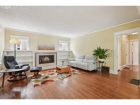 1948 SE 52nd Avenue Portland OR 97215