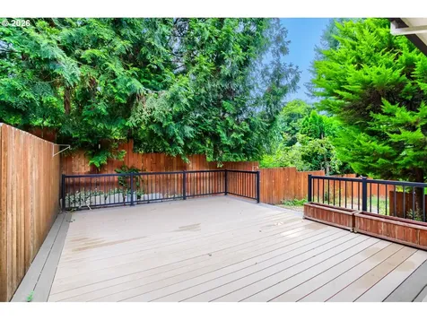 7015 SE 127th Avenue Portland OR 97236