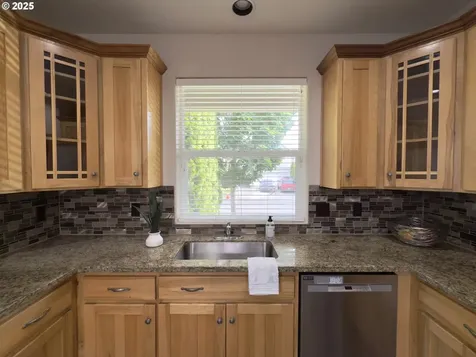 1126 S Oleander Lane Cornelius OR 97113