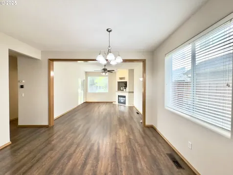 1126 S Oleander Lane Cornelius OR 97113