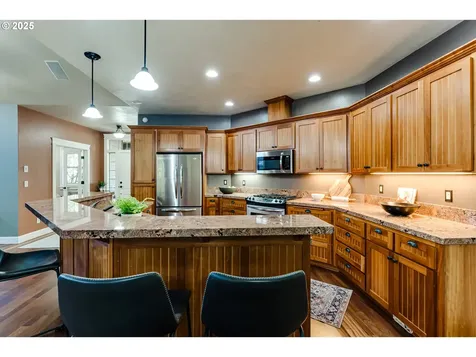 2647 Crowther Drive Eugene OR 97404