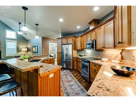 2647 Crowther Drive Eugene OR 97404