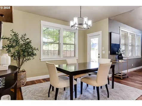2647 Crowther Drive Eugene OR 97404