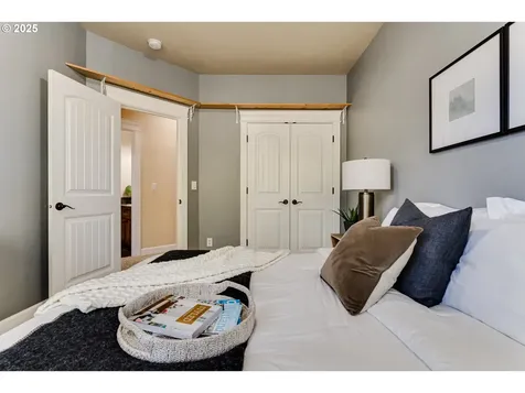2647 Crowther Drive Eugene OR 97404