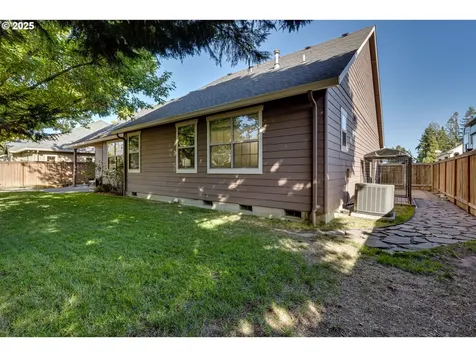 2647 Crowther Drive Eugene OR 97404