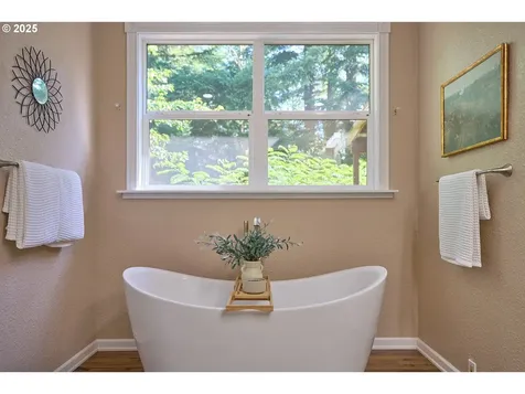 601 SE 380th Court Washougal WA 98671