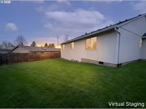1108 NE Tamera Lane Portland OR 97220