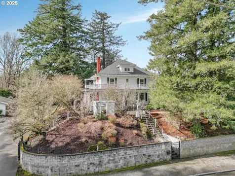 2611 S Troutdale Road Troutdale OR 97060