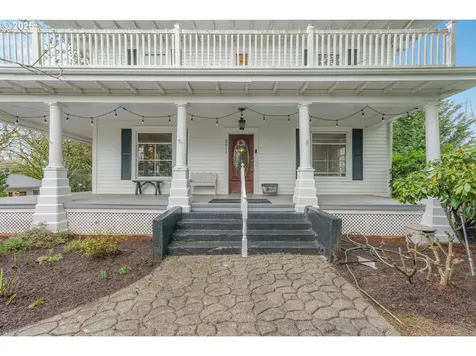 2611 S Troutdale Road Troutdale OR 97060