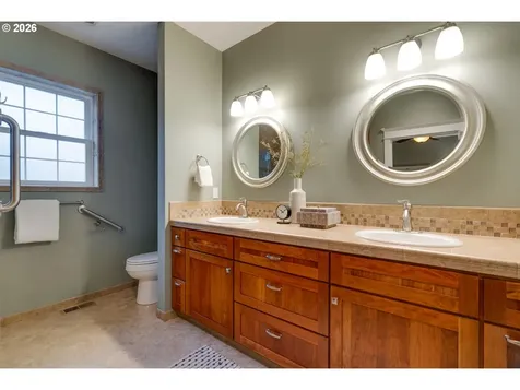 4188 SW 100th Terrace Beaverton OR 97005